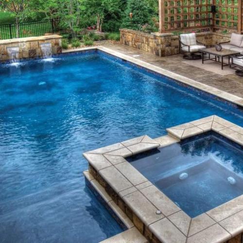 cropped-Main-Gunite_pool-1.jpg